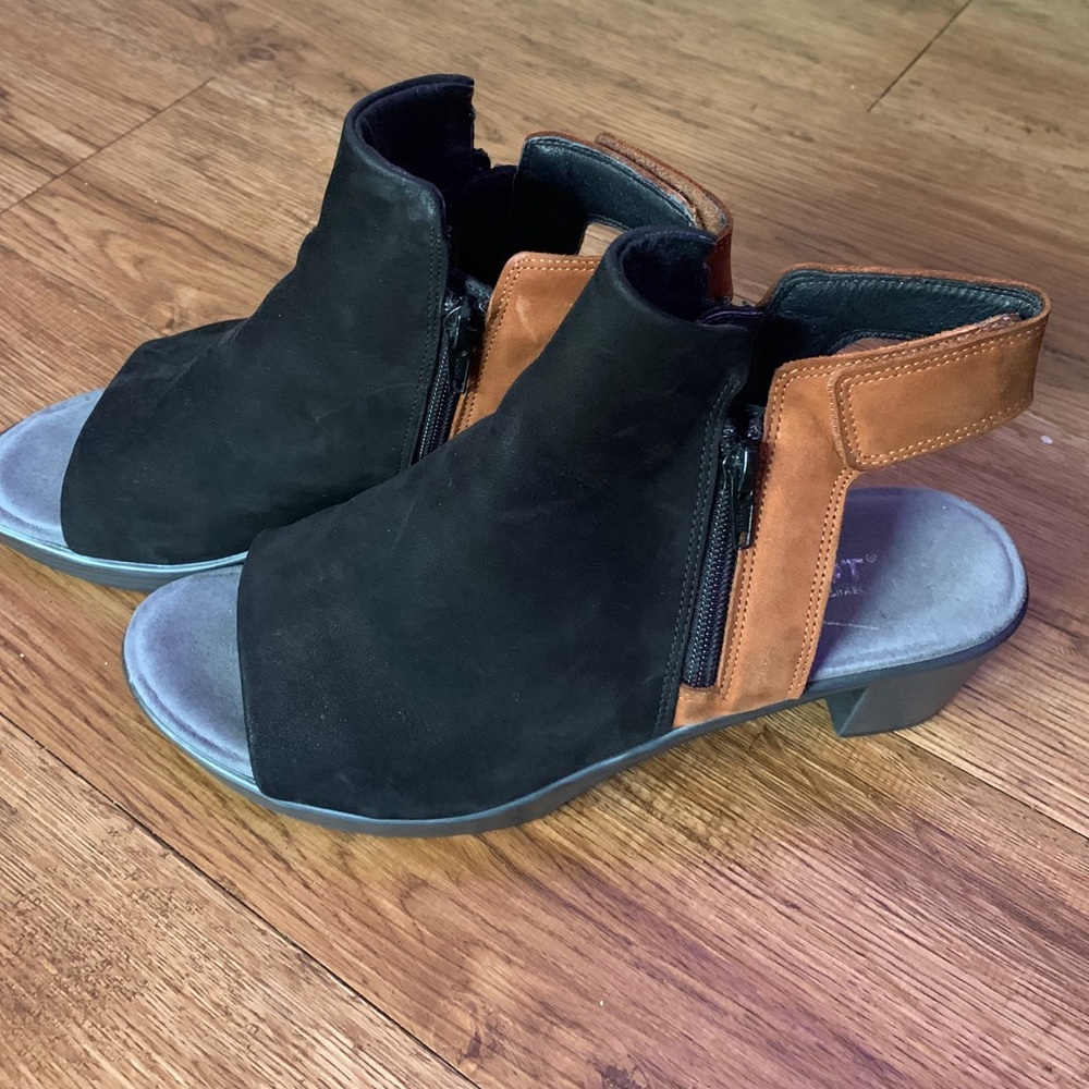 Naot Women’s Wedges